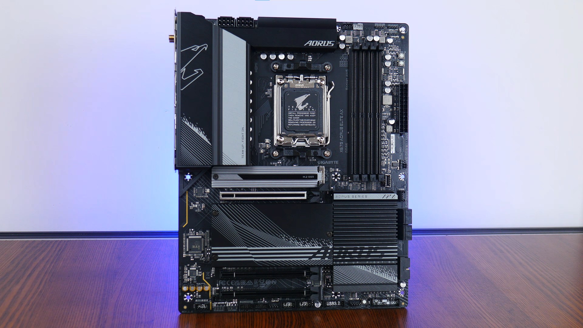 Review Gigabyte X AORUS ELITE AX AM Motherboard